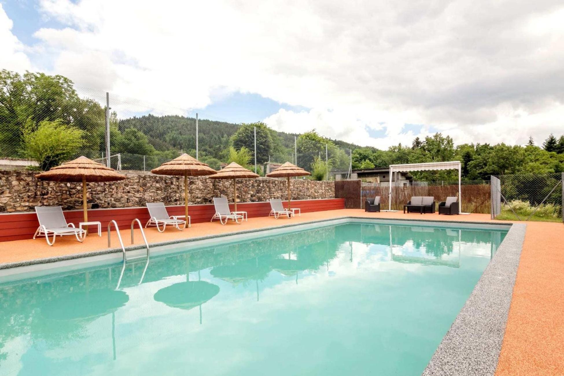 Domaine Le Prieure Hotell Chaumont-le-Bourg Eksteriør bilde