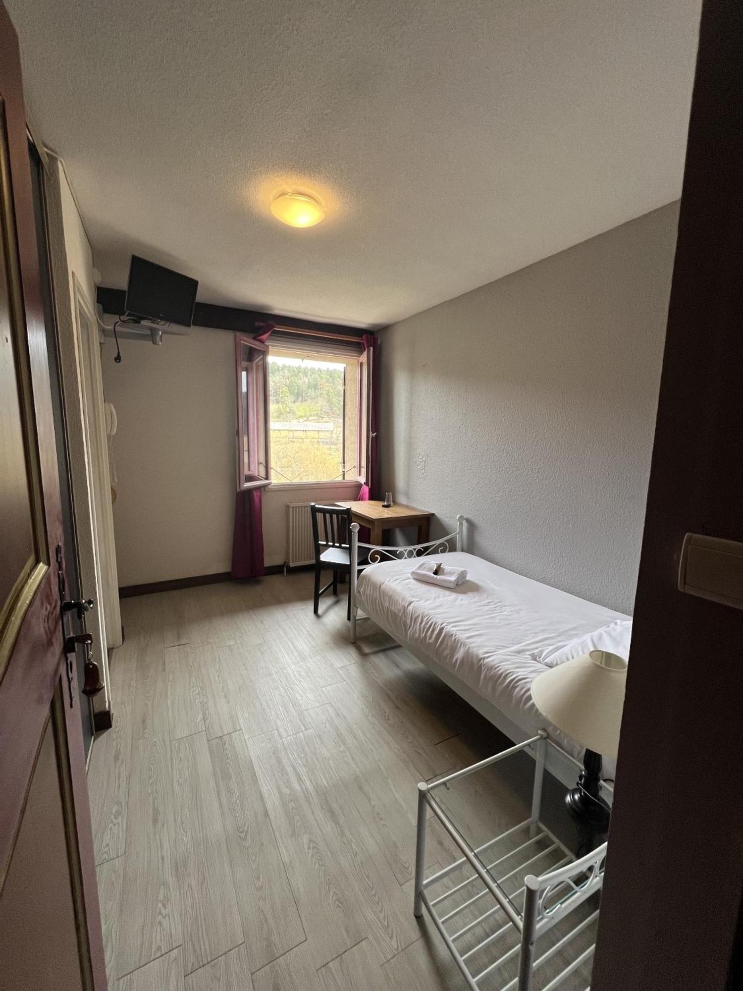 Domaine Le Prieure Hotell Chaumont-le-Bourg Rom bilde